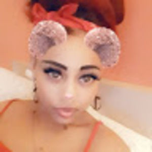 Meet your Posher, Dannielle